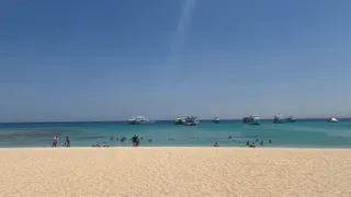 Эмираты и Чёрное море больше не в моде: куда поедут умные туристы отдыхать летом-2026 