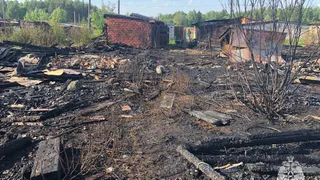 15 гаражей сгорели в Ижевске