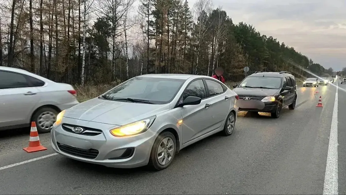 Пенсионер на Lada въехал в Hyundai в Удмуртии