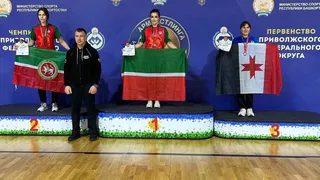 Жительница Глазова взяла бронзу на первенстве ПФО по армрестлингу
