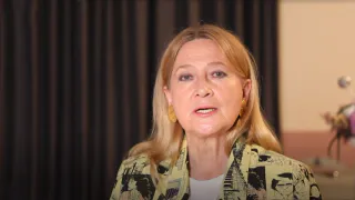 В апреле кошельки начнут трещать от денег: Глоба назвала два знака, карманы которых украсит красный