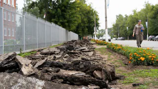 В Глазове продолжается ремонт тротуаров