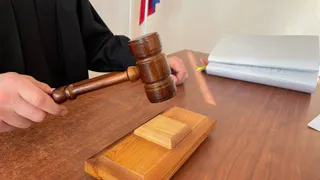 В Глазове оставили в силе наказание для матери, которая избила свою дочь