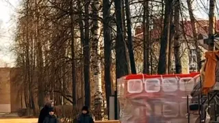 В Глазовском парке имени Горького появился новый двухэтажный автобус