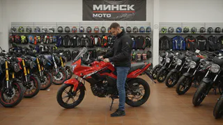 Глазам не поверил, когда увидел цены на новенькие мотоциклы "Минск" - мечту моего детства теперь легко осуществить на разовую зарплату