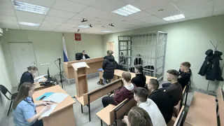 В Удмуртии подростки, состоящие на профилактическом учёте, побывали на судебном заседании по делу о наркотиках