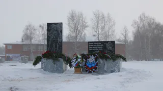 В селе Киясово открыли памятник  участникам локальных войн 