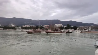 "5 лет водила туры в Абхазию, потом ко мне подошли": такой нерайский рай в "стране души"