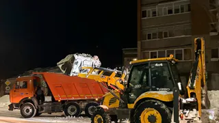 Из Глазова вывезли уже 47 тысяч кубометров снега
