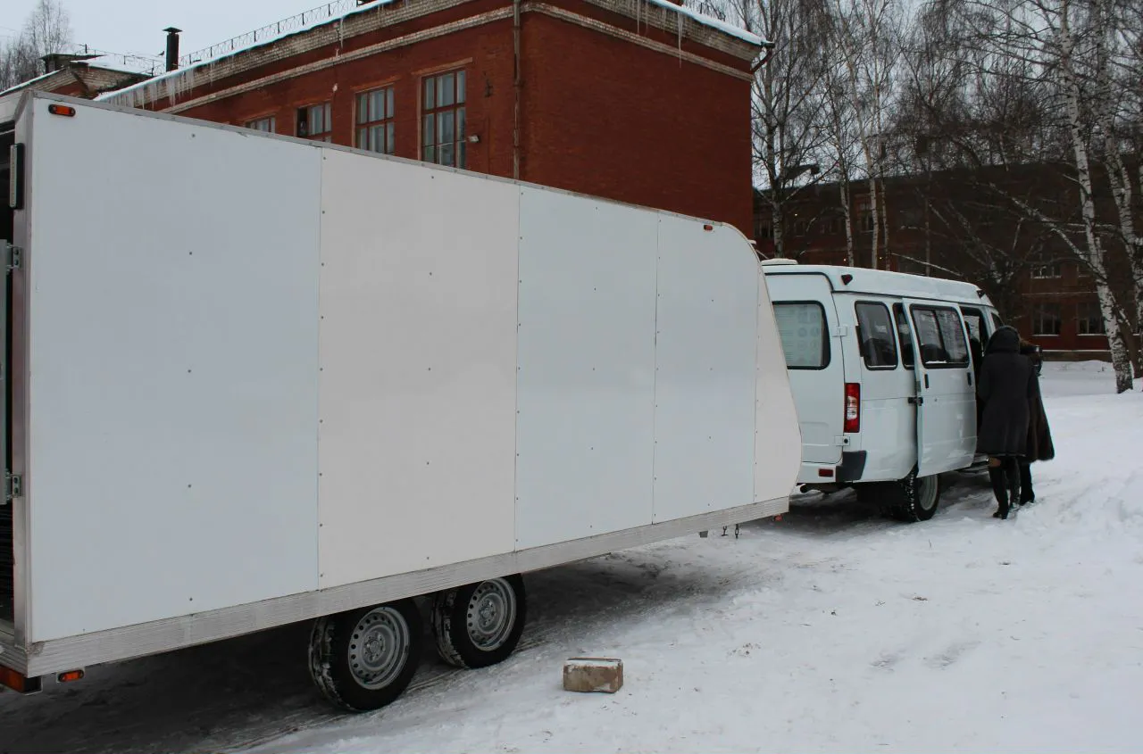 Школа из Глазова получила мобильный автогородок