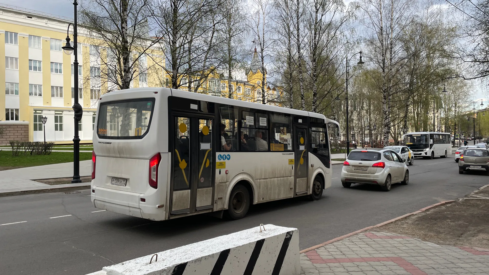 Жители Глазова начнут оплачивать поездки в общественном транспорте по новым тарифам