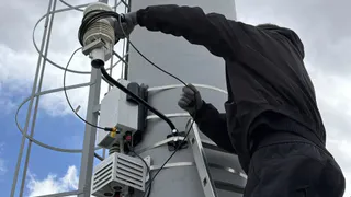 В Глазове и Воткинске установили новые станции круглосуточного мониторинга качества воздуха для контроля за выбросами