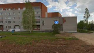 Здание поликлиники на улице Драгунова в Глазове выставлено на торги