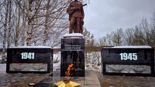 На одном из мемориалов в Глазовском районе зажгли Вечный огонь