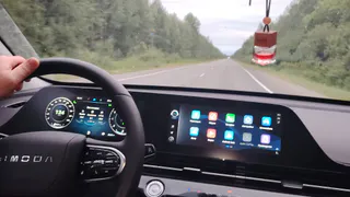 Отбоя от покупателей нет: новый дешевый кроссовер нашей сборки стал настоящим хитом: две первые партии раскупили за считанные дни