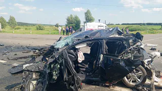 Водитель легкового автомобиля в Удмуртии получил травмы в аварии