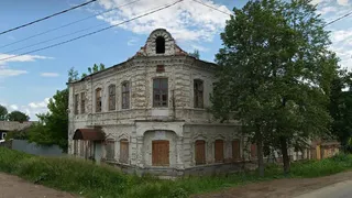 Администрацию Сарапула оштрафовали на 100 тыс. руб. за состояние исторического здания - Дома купца Ершова