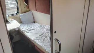 Никогда не берите эти места в поезде: список "гиблых" вариантов, о которых знают только проводники