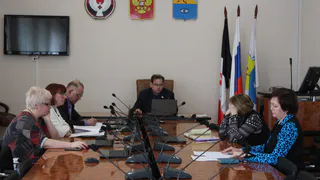 Средняя зарплата учителей глазовских школ превысила 27 000 рублей в месяц