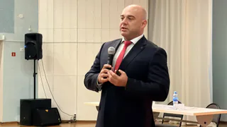 Глава Минздрава Удмуртии поддержал запрет вейпов из-за болезней лёгких