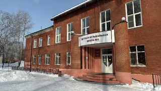 В глазовской Детской музыкальной школе №1 продолжается ремонт