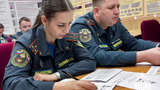 Сотрудники МЧС Удмуртии приняли участие в акции «Диктант Победы»